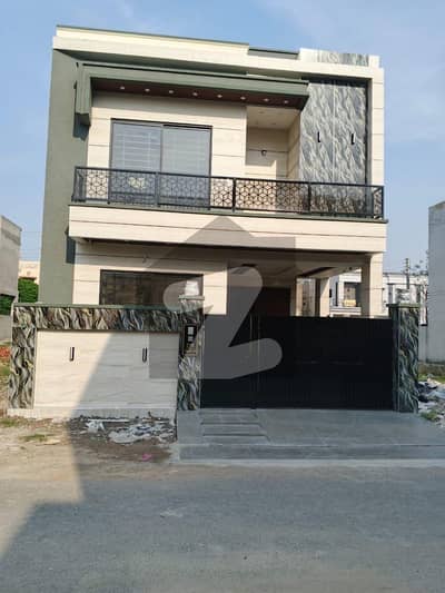5 Marla Brand New Modern House