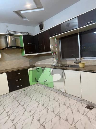 10 mrla upr portion 2 bedroom with attach 2 washrom tv lounge or 1 kitchen