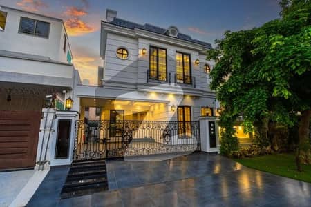 10 Marla Modern House at Best Price in DHA Phase 7