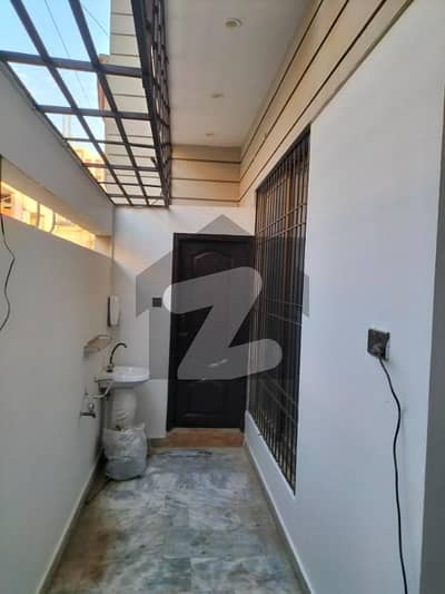 400 sq yards with roof for rent in Madras society