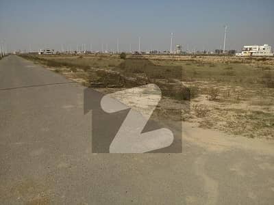 Low Budget Good Investment At Facing Park Beautiful Location 5 Marla Plot For Sale