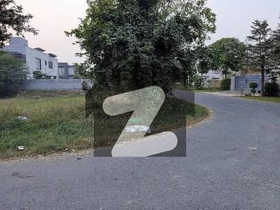 ڈی ایچ اے فیز9 پریزم - بلاک کے ڈی ایچ اے فیز9 پریزم,ڈی ایچ اے ڈیفینس,لاہور میں 10 مرلہ رہائشی پلاٹ 1.75 کروڑ میں برائے فروخت۔