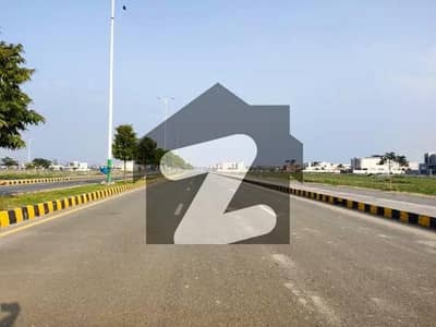 ڈی ایچ اے فیز9 پریزم - بلاک ایل ڈی ایچ اے فیز9 پریزم,ڈی ایچ اے ڈیفینس,لاہور میں 10 مرلہ رہائشی پلاٹ 1.55 کروڑ میں برائے فروخت۔