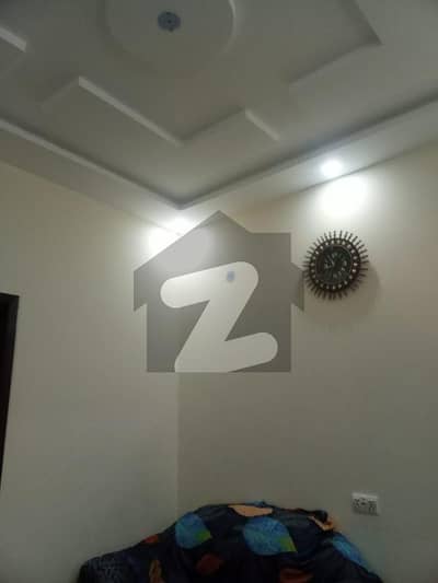 شیرشاہ کالونی - راؤنڈ روڈ لاہور میں 3 کمروں کا 3 مرلہ مکان 1.05 کروڑ میں برائے فروخت۔