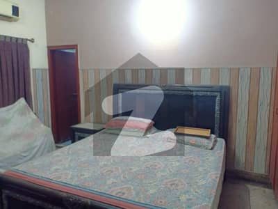 10 MARLA SUPER SOLID HOUSE IS AVAILABLE IN THE BEST BLOCK OF DHA PHASE 1