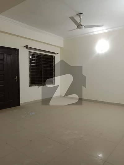 جی ۔ 13 اسلام آباد میں 4 مرلہ Studio دفتر 1.0 لاکھ میں کرایہ پر دستیاب ہے۔