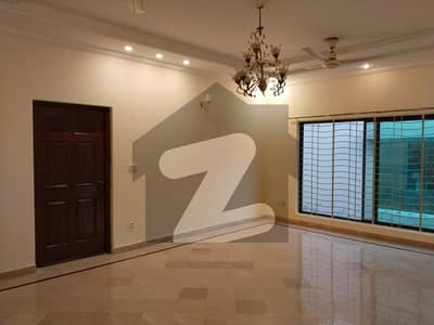 1 Kanal Lower Lock Upper Portion Available For Rent In AA Block Phase 4 DHA Lahore