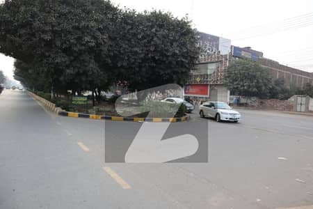 Ideal 8 Kanal land For Sale For Patrol Pump at Main Jhangh Road to Samundi Road By Pass Faisalabad