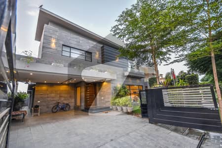 1 KANAL BUNGALOW IS AVAILABLE IN THE BEST BLOCK OF DHA PHASE 7 LAHORE | BRAND NEW