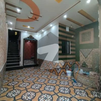 4 Marla Triple Storey House For Rent