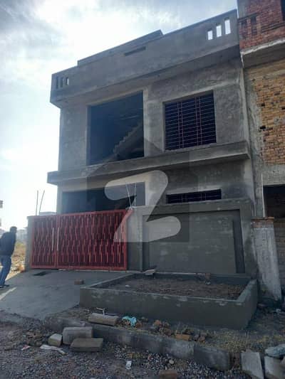 LOP approved Grey Structure Double Storey House for Sale: Marla 5 Jinnah Garden, Islamabad