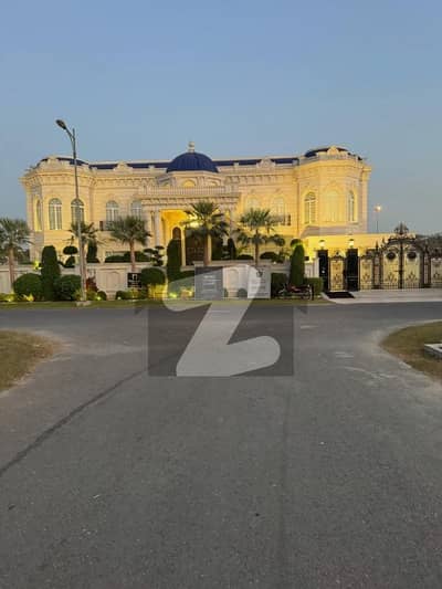 ڈی ایچ اے فیز 6 ڈیفنس (ڈی ایچ اے),لاہور میں 6 کمروں کا 2 کنال مکان 26.5 کروڑ میں برائے فروخت۔