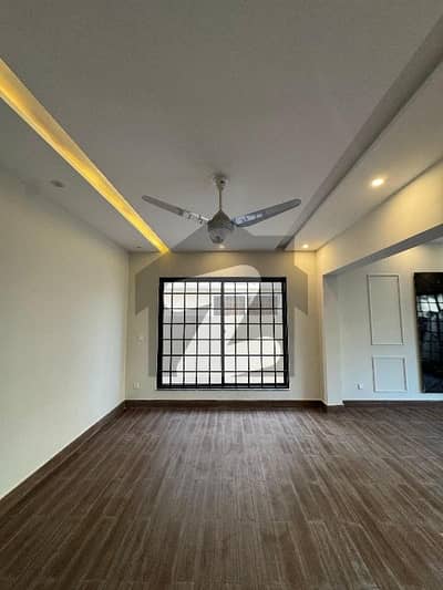 1 Knal Brand-New Uper Portion For Rent In Awt Ph 2, 3 Bed 1 Kitchen Tv Lounge Drawing Rom Non Gas 1 Car Parking
