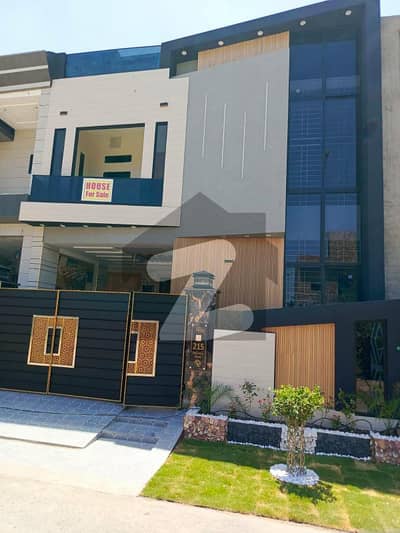 Luxary 5 Marla Brand New House for Sale in Tulip Block Park View City Lahore