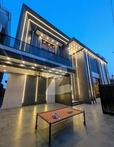 Ultra-Luxury 2 Kanal Dream Villa for Sale  Valencia Town