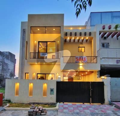 05 Marla Designer House For Sale