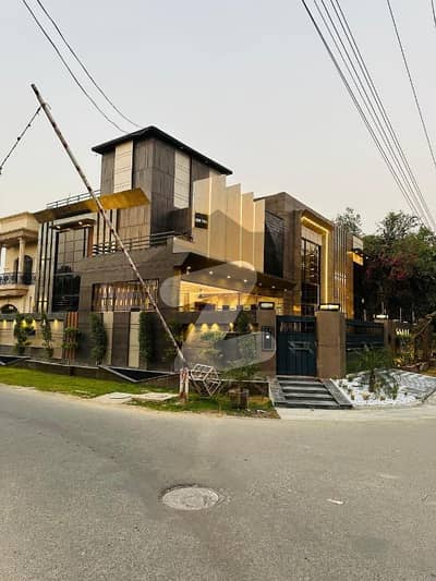 Ultra-Luxury 22 Marla Corner Mansion NFC Phase 1, Lahore  An architectural masterpiece situated on a prestigious 100-foot wide road.