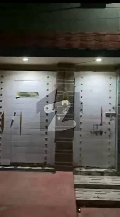نقاش ویلازفیزٹو نقاش ویلاز,حیدر آباد میں 6 کمروں کا 8 مرلہ مکان 2.35 کروڑ میں برائے فروخت۔