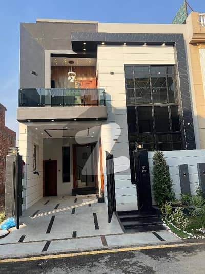Solid Construction 5 Marla Luxury Home Executive Block