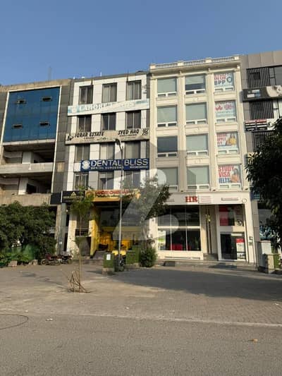 8 Marla Commercial Floor Available For Rent On Prime Location DHA Phase 4 Lahore