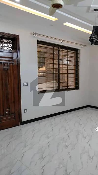 پی ڈبلیو ڈی ہاؤسنگ سکیم اسلام آباد میں 2 کنال Studio عمارت 16.0 لاکھ میں کرایہ پر دستیاب ہے۔