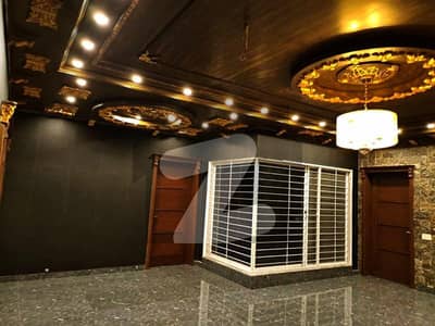 Defence Phase 7 W Block Beautiful & Modern Upper Portion Urgent for Rent, offering elegant design and comfortable family living in a prime location.