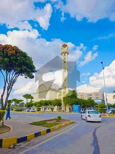 ایف ۔ 17 اسلام آباد میں 1 کنال رہائشی پلاٹ 1.53 کروڑ میں برائے فروخت۔