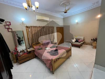 200 SQUARE YARDS SINGLE STORY HOUSE