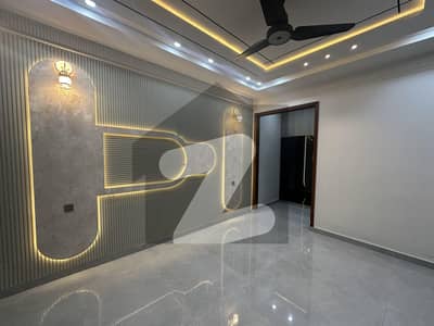 7.1 Marla luxury house for in Devine Inclave