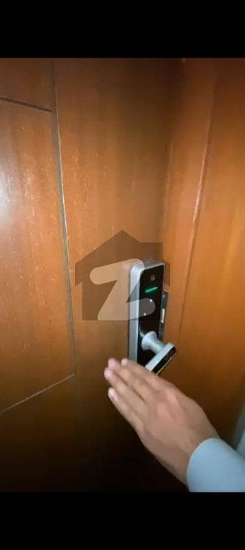 گلبرگ ریزیڈنشیا گلبرگ,اسلام آباد میں 2 کمروں کا 6 مرلہ فلیٹ 1.85 کروڑ میں برائے فروخت۔
