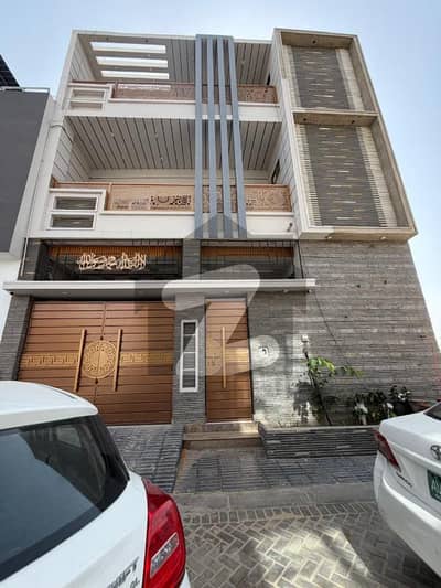 150 Sq Yd Triple Storey Bungalow For Sale In Palm Village | 7 Bedrooms | Big Drawing Room