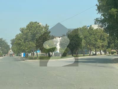 5 marla open form main boulevard commercial plot for sale