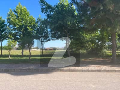 4 Kanal Luxury Farmhouse For Sale In Gulberg Greens Block C Premium Living Near Gulberg Lake | Ideal Investment