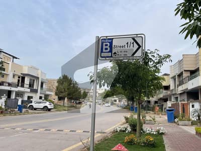 بحریہ انکلیو - سیکٹر بی1 بحریہ انکلیو,بحریہ ٹاؤن,اسلام آباد میں 8 مرلہ رہائشی پلاٹ 2.05 کروڑ میں برائے فروخت۔