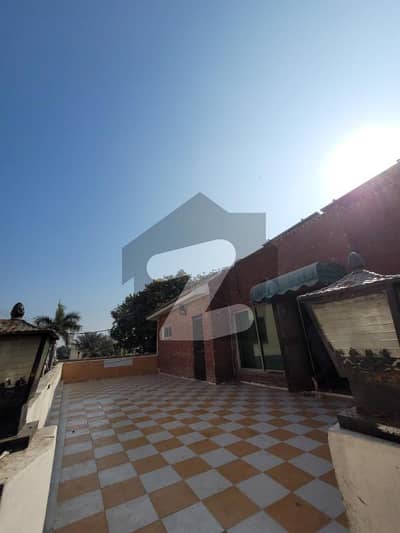 DHA Phase 1 Furnished Beautiful Used Upper Portion for Rent | Prime Location