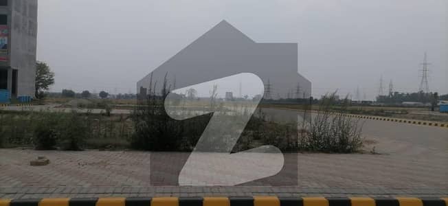 Peaceful Environment and wide road - 1 kanal plot for Sale