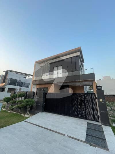 10 Marla Brand New Luxury House for Sale | 4 Bedrooms | Prime Location | Near Park | Best Price