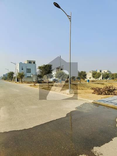 01 Kanal Possession Plot A Block Phase 3 50 feet Road Near 120 feet Main Boulevard