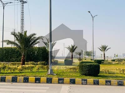 ڈی ایچ اے فیز 1 - سیکٹر اے ڈی ایچ اے فیز 1,ڈی ایچ اے ڈیفینس,پشاور میں 4 کنال رہائشی پلاٹ 14.0 کروڑ میں برائے فروخت۔