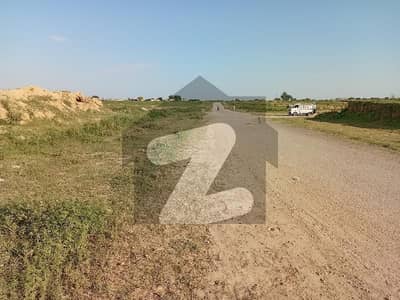40X80 PLOT CORNER 70X50 FACING 600 GAZZ