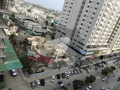 شہید ملت روڈ کراچی میں 4 کمروں کا 11 مرلہ فلیٹ 2.5 لاکھ میں کرایہ پر دستیاب ہے۔