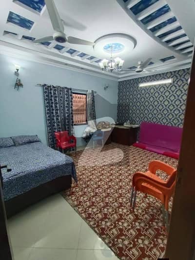 نارتھ ناظم آباد ۔ بلاک بی نارتھ ناظم آباد,کراچی میں 4 کمروں کا 1 کنال بالائی پورشن 3.75 کروڑ میں برائے فروخت۔
