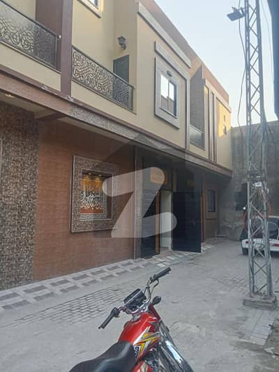 3 male Double story house for sale brand new