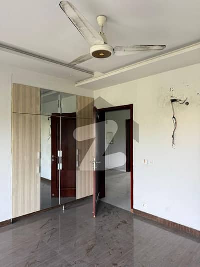 Bahria Orchard Eastern Block 7 Marla Flat Brand New