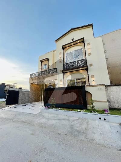 7 MARLA BRAND NEW HOUSE FOR SALE IN BAHRI TOWN PHASE 8