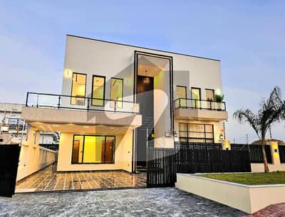Elegant 1 Kanal House At Investor Price, Near Bahria Expressway