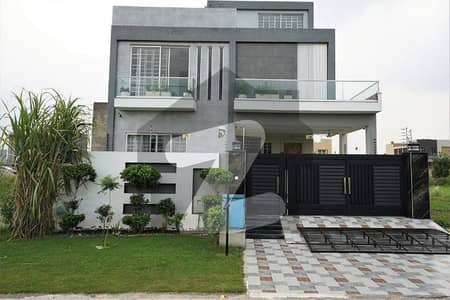 Defence 10 marla house ideal location reasonable price