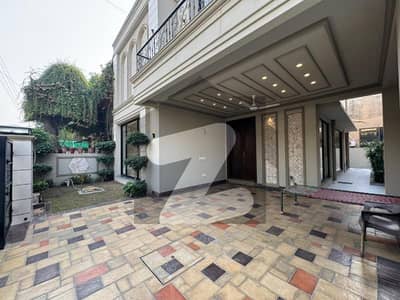 Defence 10 marla bungalow for sale