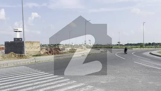 PLOT # K-1280 5-MARLA CONFIRM WITH DOCUMENTS RESIDENTIAL PLOT LOCATED IN THE BEST BLOCK OF DHA LAHORE.