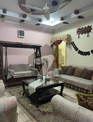 جی ۔ 13/2 جی ۔ 13,اسلام آباد میں 5 کمروں کا 8 مرلہ مکان 4.95 کروڑ میں برائے فروخت۔